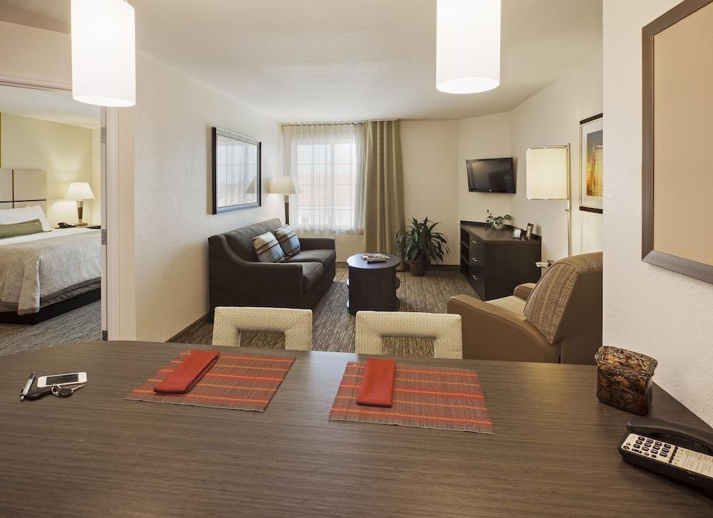 Candlewood Suites Bay City By Ihg Buitenkant foto