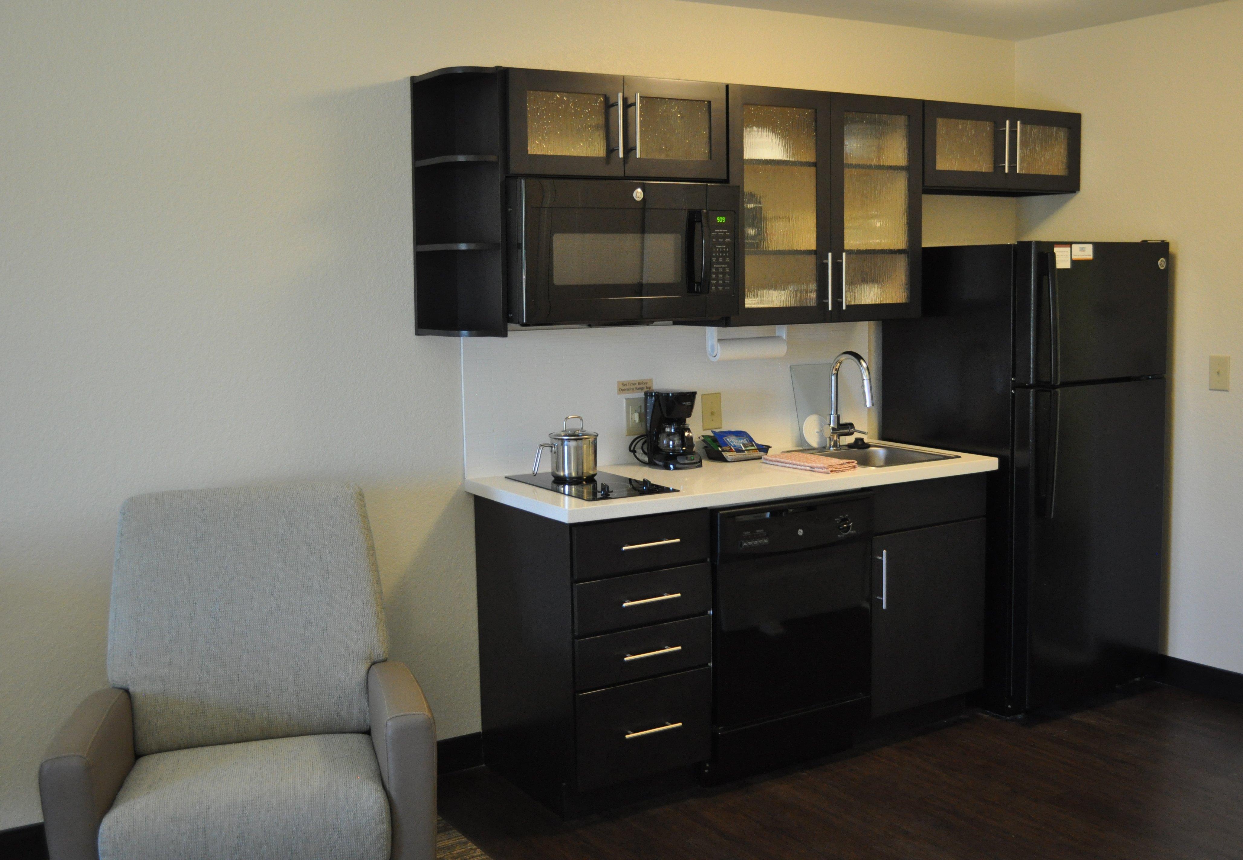 Candlewood Suites Bay City By Ihg Buitenkant foto