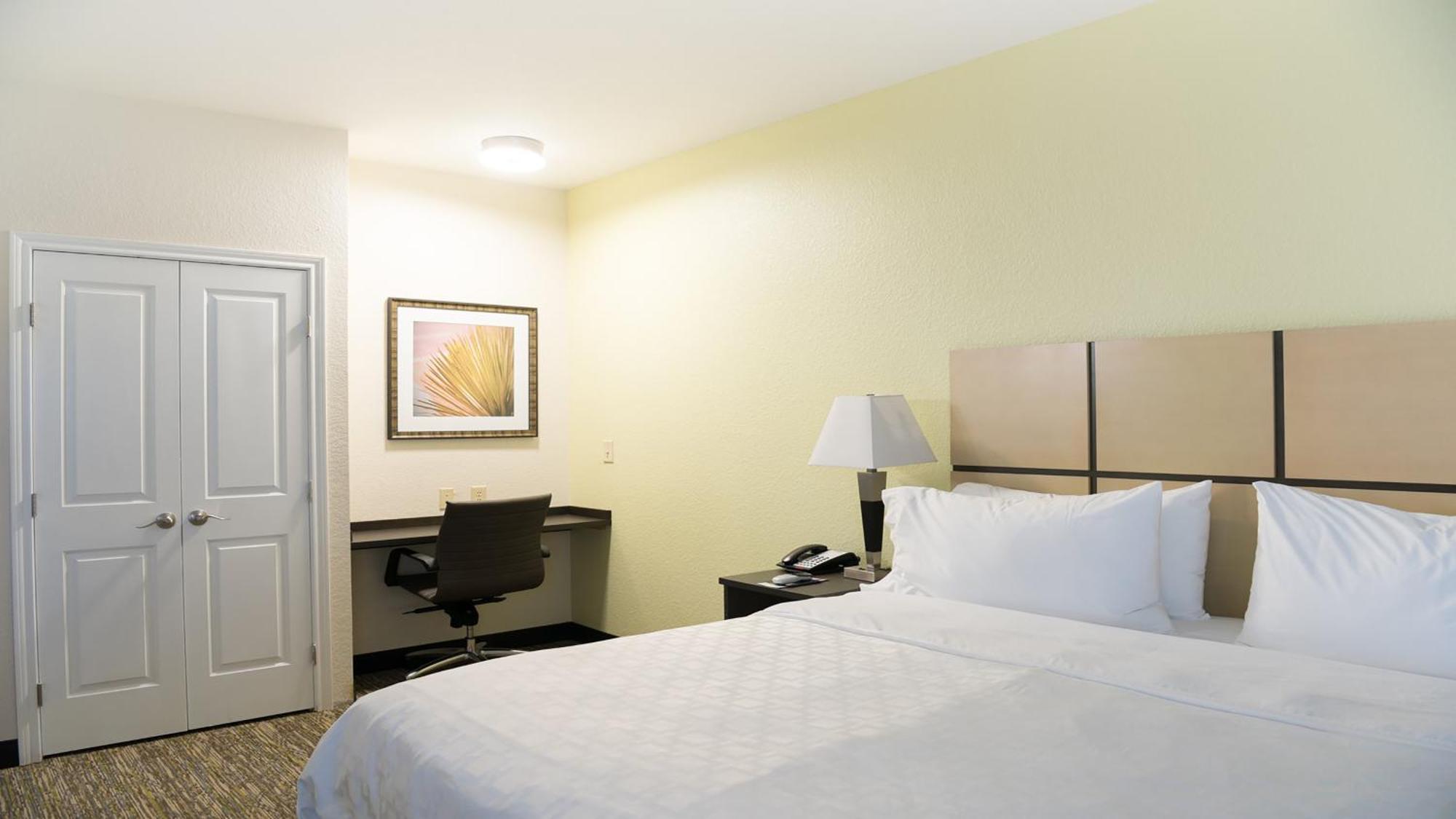 Candlewood Suites Bay City By Ihg Buitenkant foto